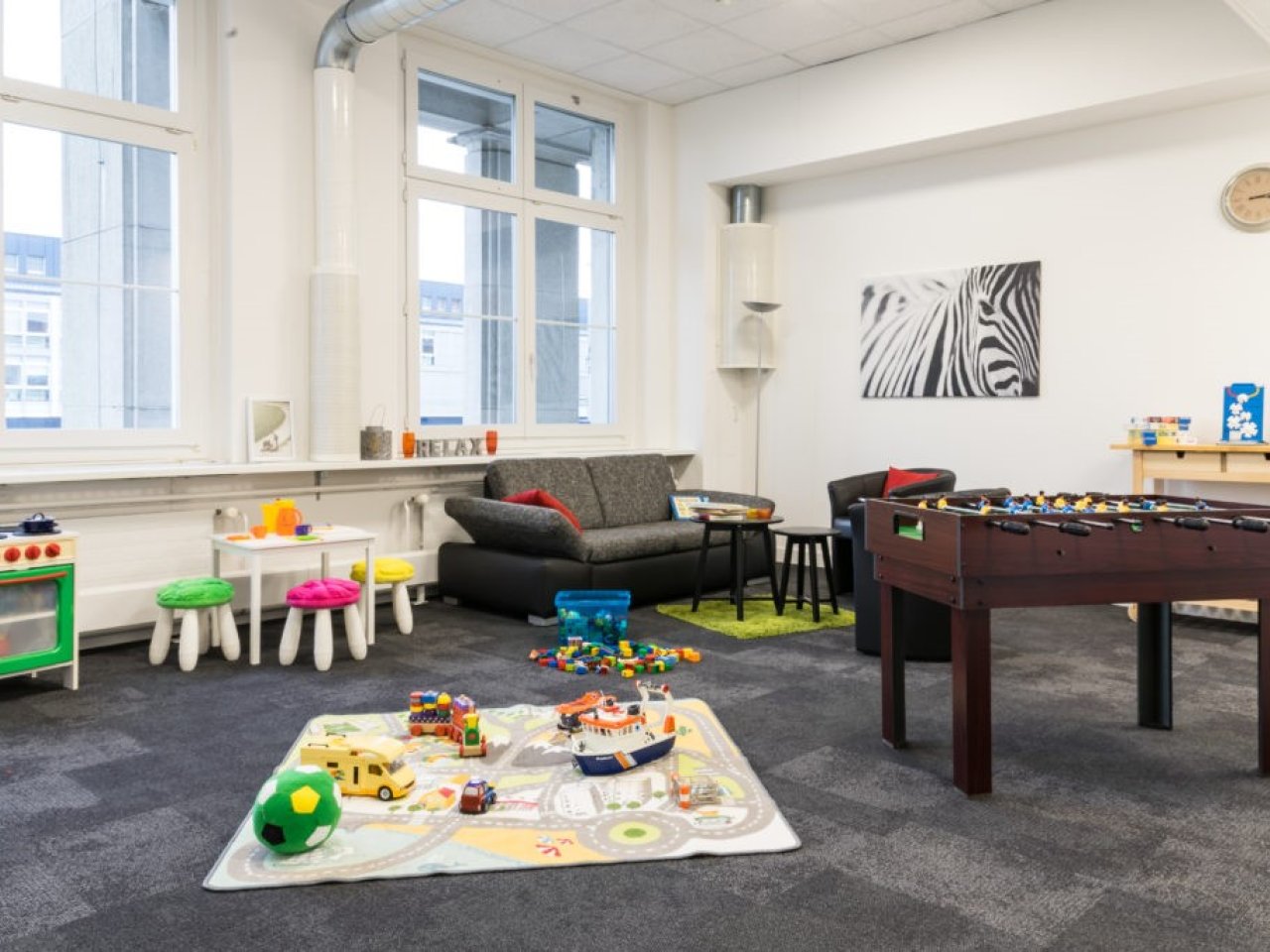 Besucherraum bei Familynetwork in Zofingen